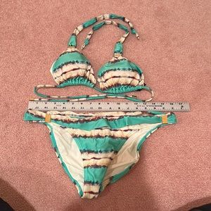 Turquoise Vix Bikini - Medium Top, Large Bottom